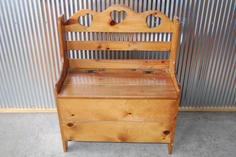 Deacon Bench