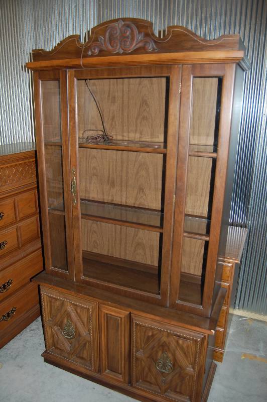 Display Hutch