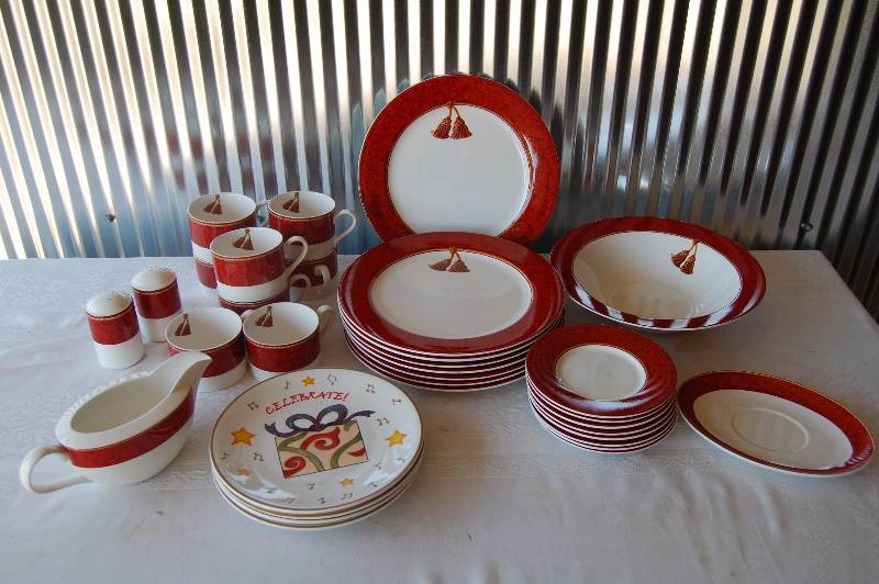 Dish Set