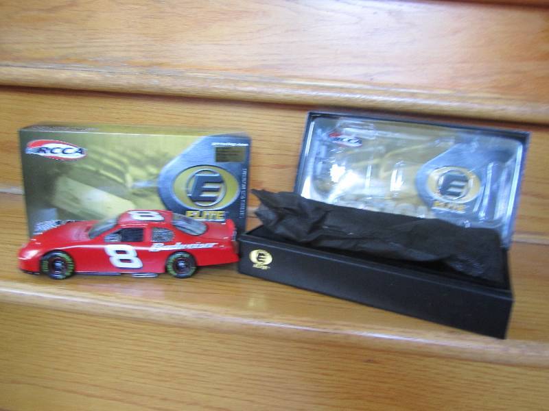 lot 8 image: Dale Earnhardt Jr.#8 Budweiser Tes...