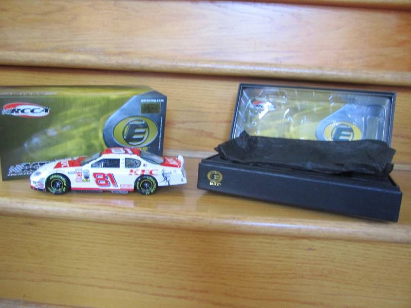 lot 12 image: Dale Earnhardt Jr. #81 KFC 2004 Mon...