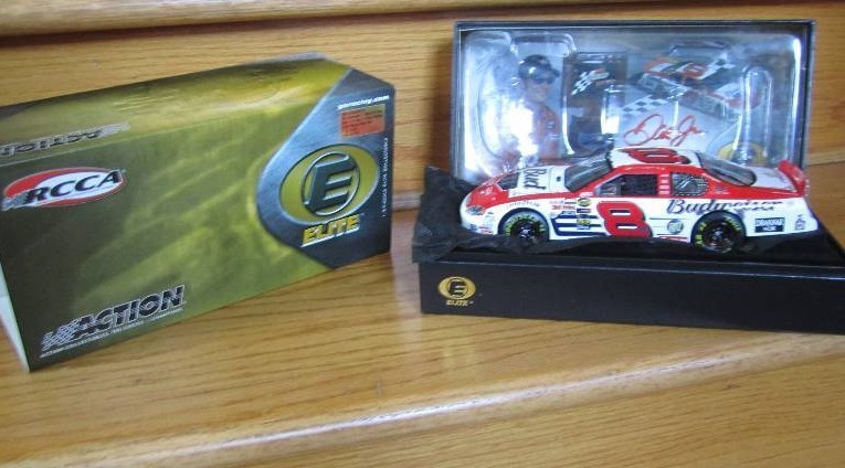 lot 17 image: Dale Earnhardt Jr. #8 Budweiser Bo...