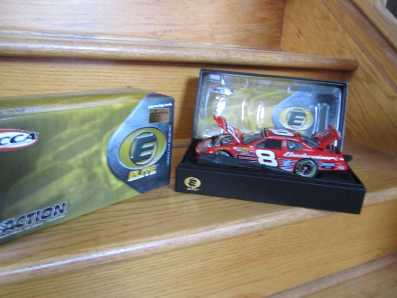 lot 29 image: Dale Earnhardt Jr. #8 BudweiserPIR...