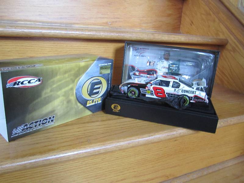 lot 32 image: Dale Earnhardt Jr. #8 Tribute Conce...