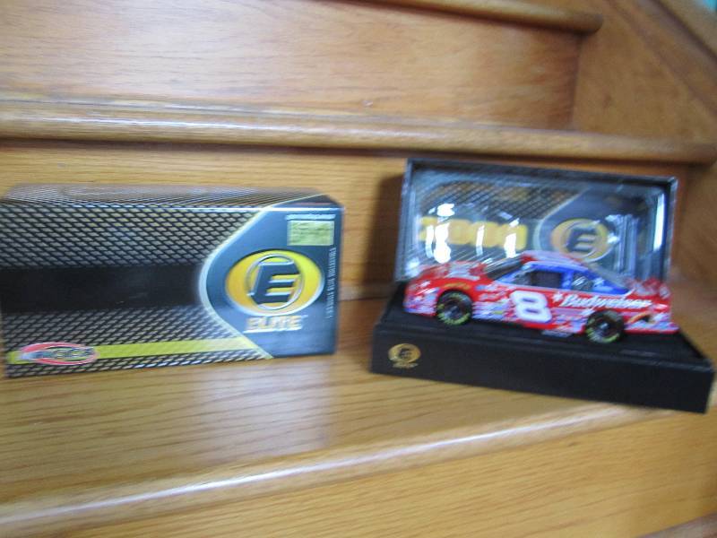 lot 46 image: Dale Earnhardt Jr. #8 Budweiser U....