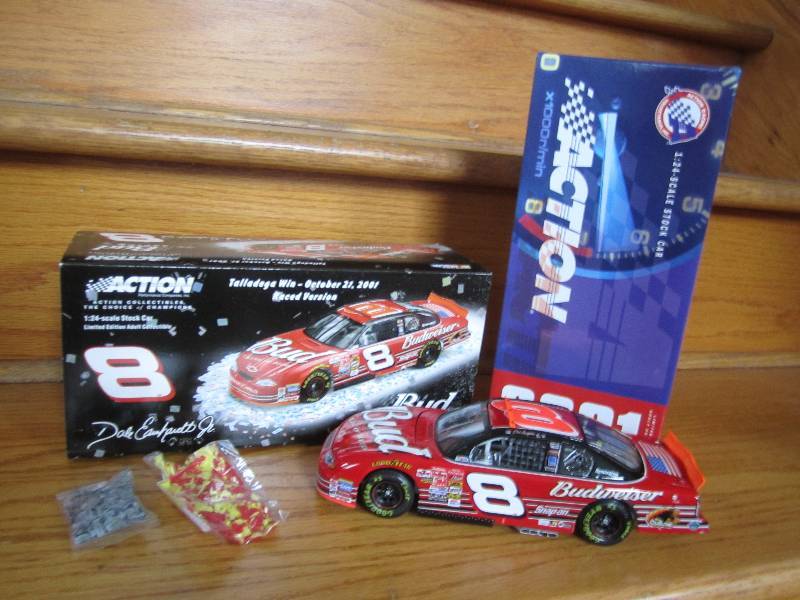 lot 51 image: Dale Earnhardt Jr. #8 Budweiser Ta...