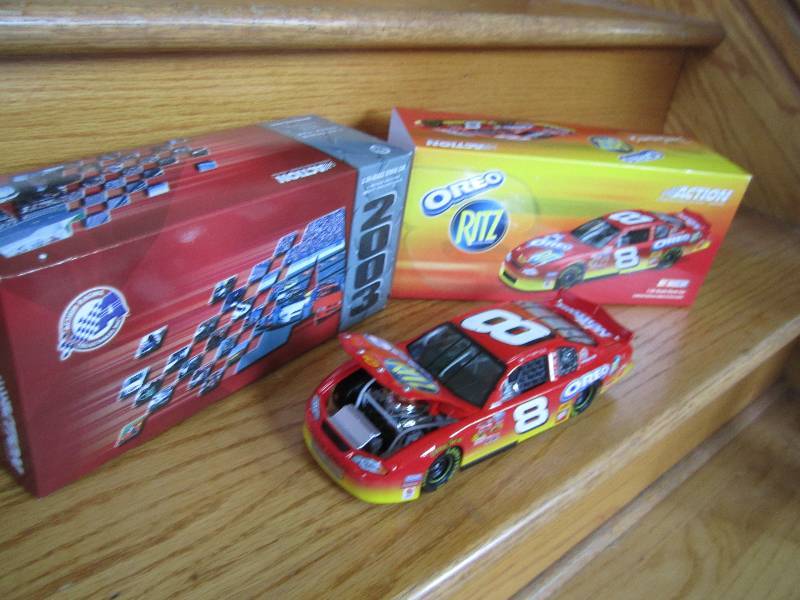 lot 67 image: Dale Earnhardt Jr. #8 RITZ OREO Li...
