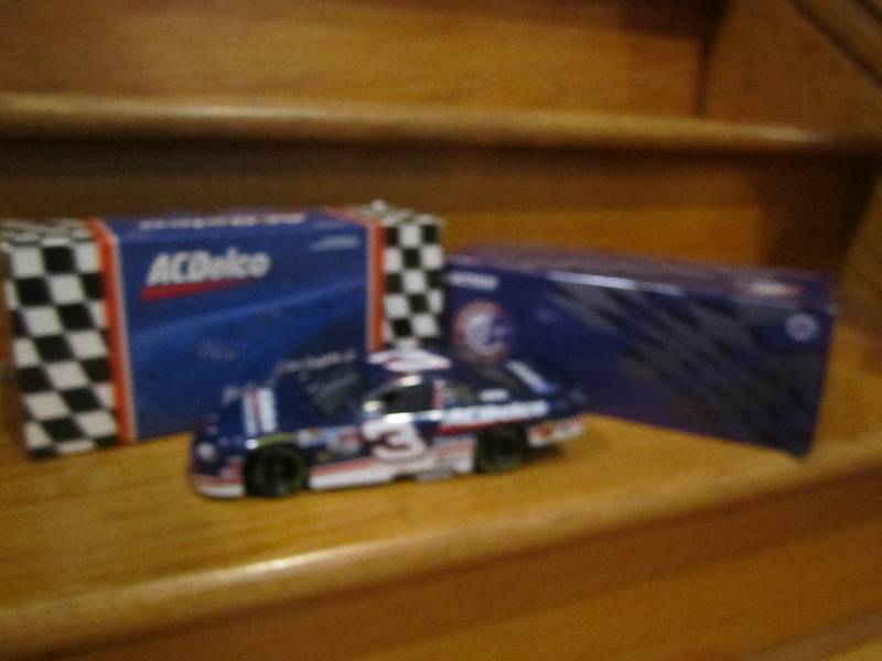 lot 72 image: Dale Earnhardt Jr. #3 ACDelco 1999 ...