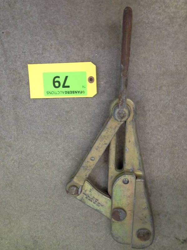 lot 79 image: (1) Klein Tools Wire Puller  (Chicago Grip)