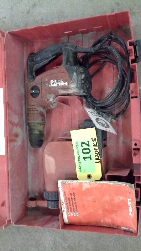 lot 102 image: (1) Hilti TE 6-S Rotary Hammer Drill