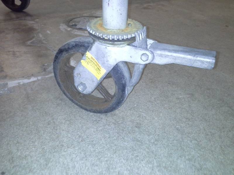 lot 122 image: (1) Welding Table