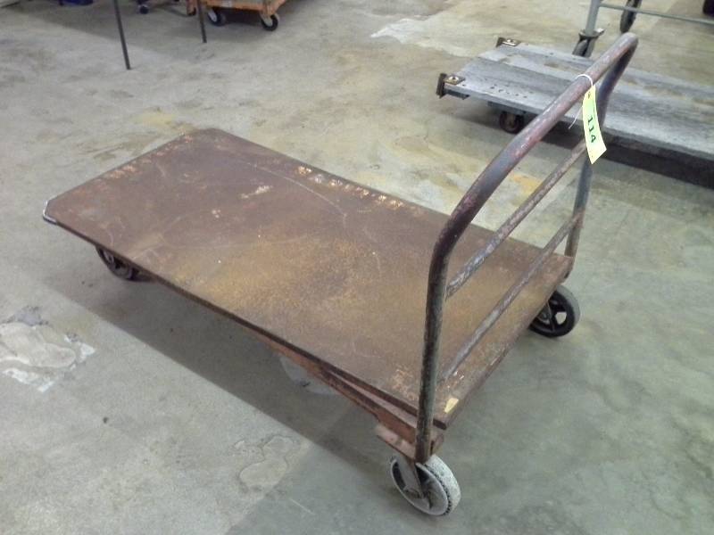 lot 114 image: (1) Flat Bed Cart