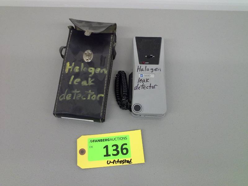 lot 136 image: (1) TIF Halogen Leak Detector