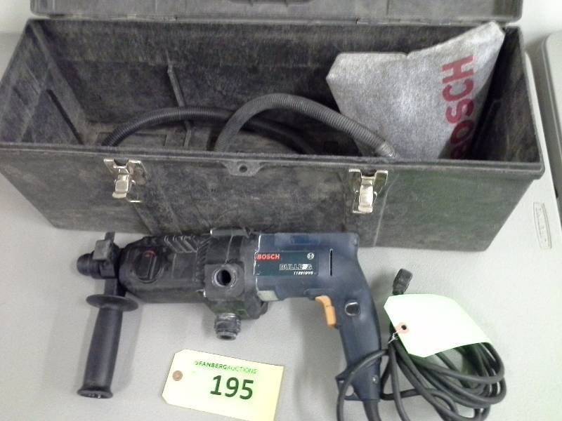 lot 195 image: (1) Bosch BullDog 11221DVS Rotary Hammer