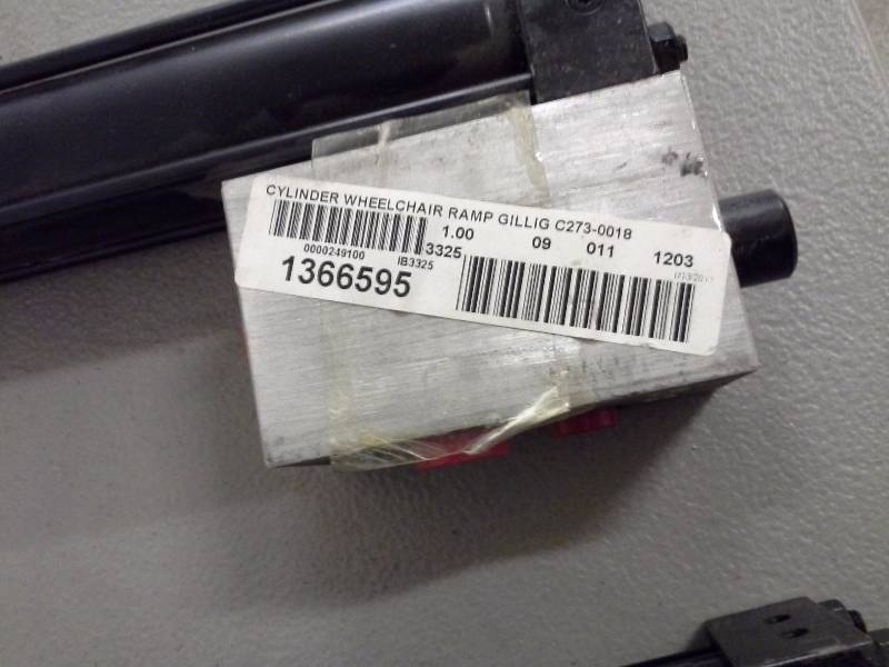 CYLINDER WHEELCHAIR RAMP GILLIG C273-0018