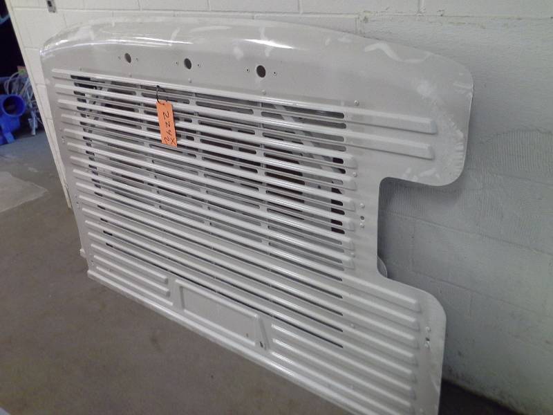 GRILLE AC REAR WITH FRAME GILLIG