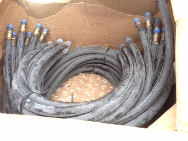 (40) Hydraulic Hoses
