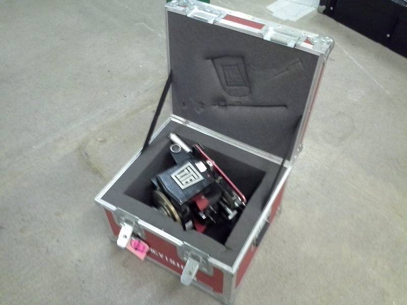 lot 117 image: (1) ITE Video camera head H100