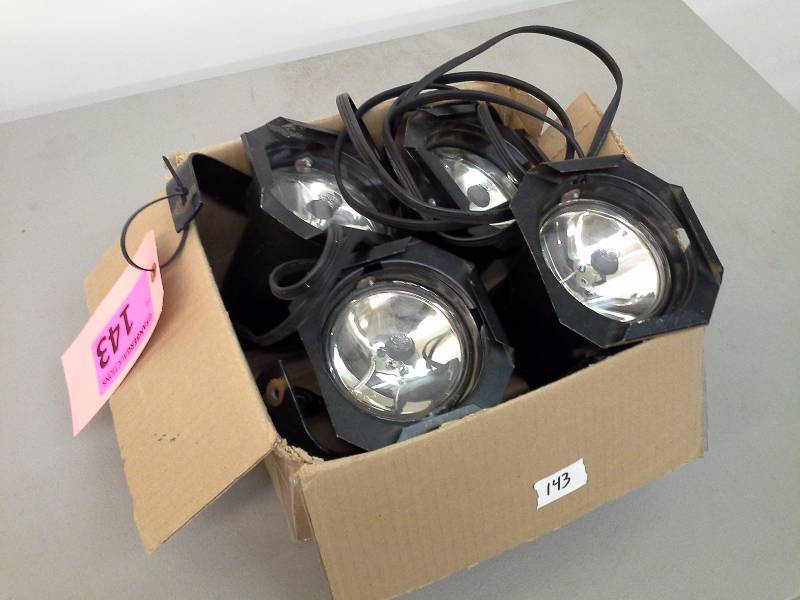 lot 143 image: (4) pin stage lights