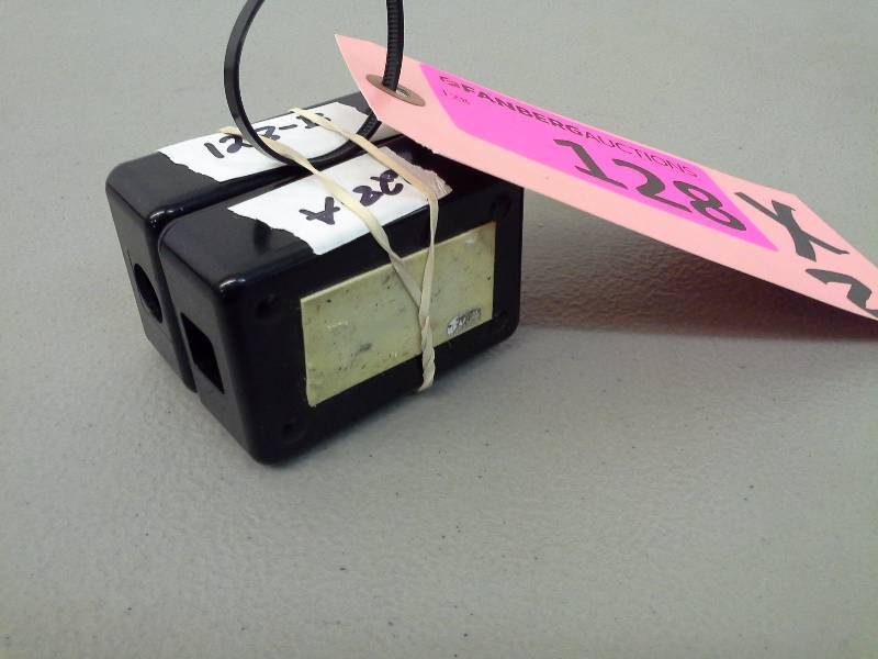 lot 128 image: (1) Vaddio Balun - EZ cable quick connect box s-video composite