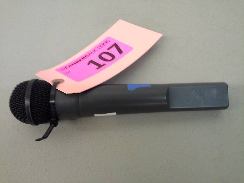 lot 107 image: (1)Samson Wireless mic 199.6 mhz (T2-W)