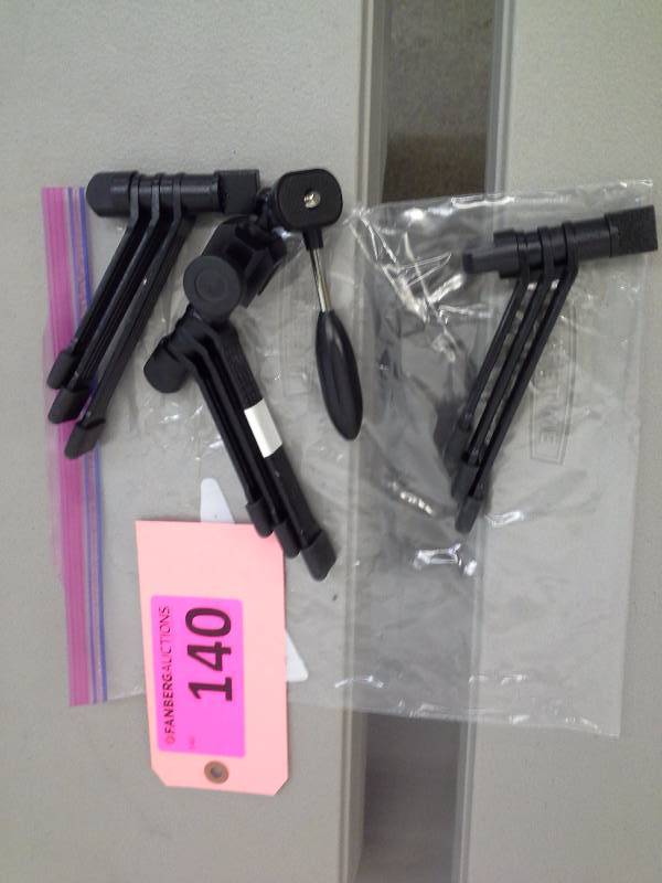 lot 140 image: (3) Table Top Tripods