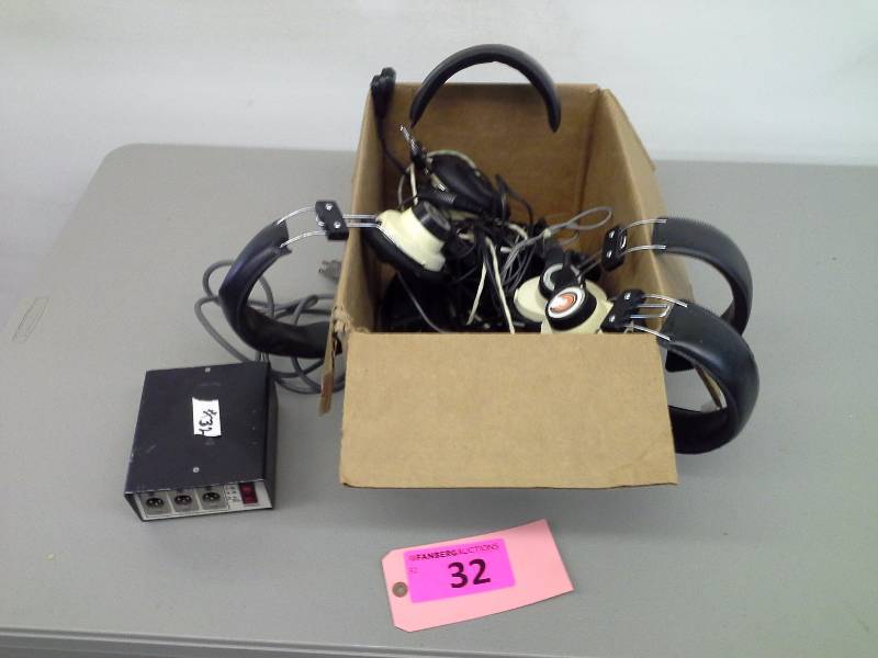 lot 32 image: (5) MiniCom Misc. comm and headsets