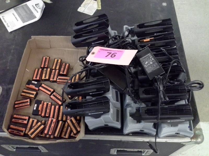 lot 76 image: Lot of Sennheiser Accu Battery Charger Dual slot