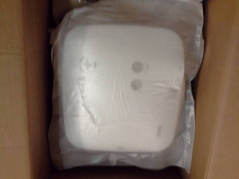 lot 45B image: (1) NEC NP2000 LCD Projector