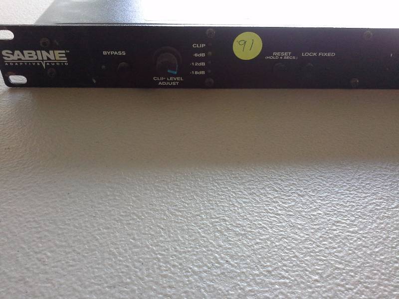 lot 98B image: (1) Sabine FBX-901 Feedback exterminator