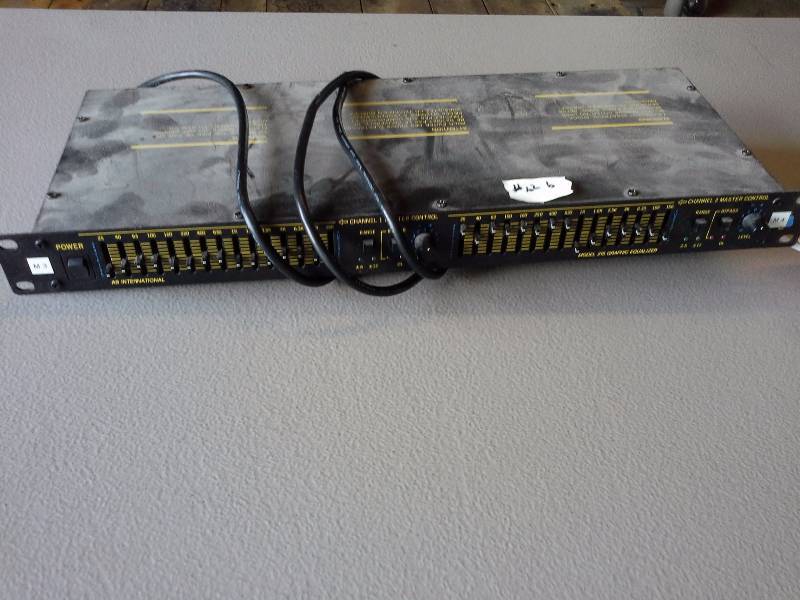 lot 62B image: (1) ART stereo 23 octave equalizer