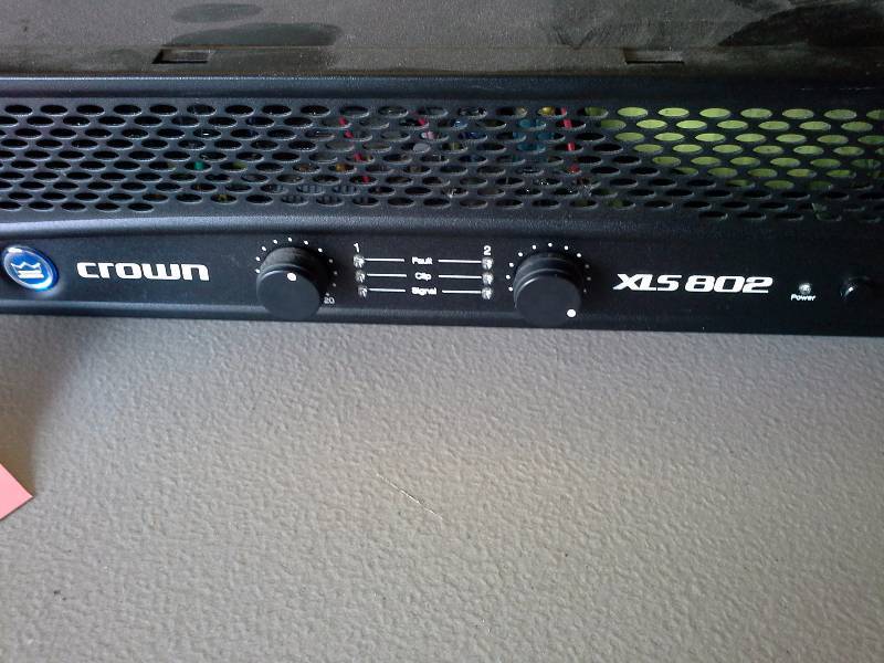 lot 59A image: (1) Crown XLS 802 Amplifier