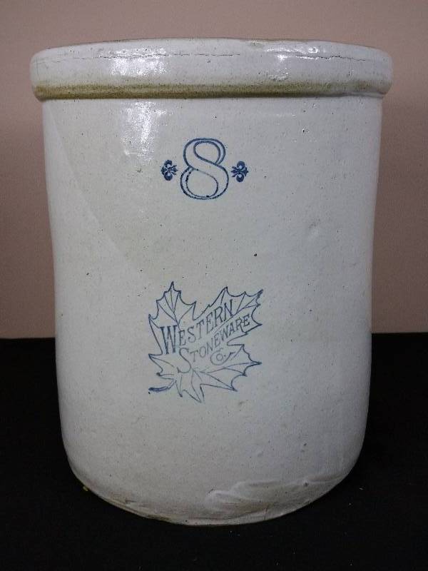 lot 49 image: 8 Gallon Western Stoneware Crock
