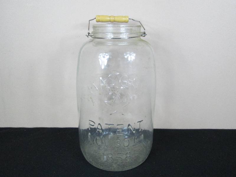 lot 51 image: Extra Large Masons Jar