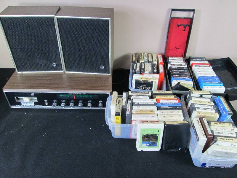 lot 97 image: Morse model T113-CElectro Phonic 8 track, AMfm