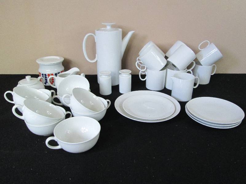 lot 174 image: German China