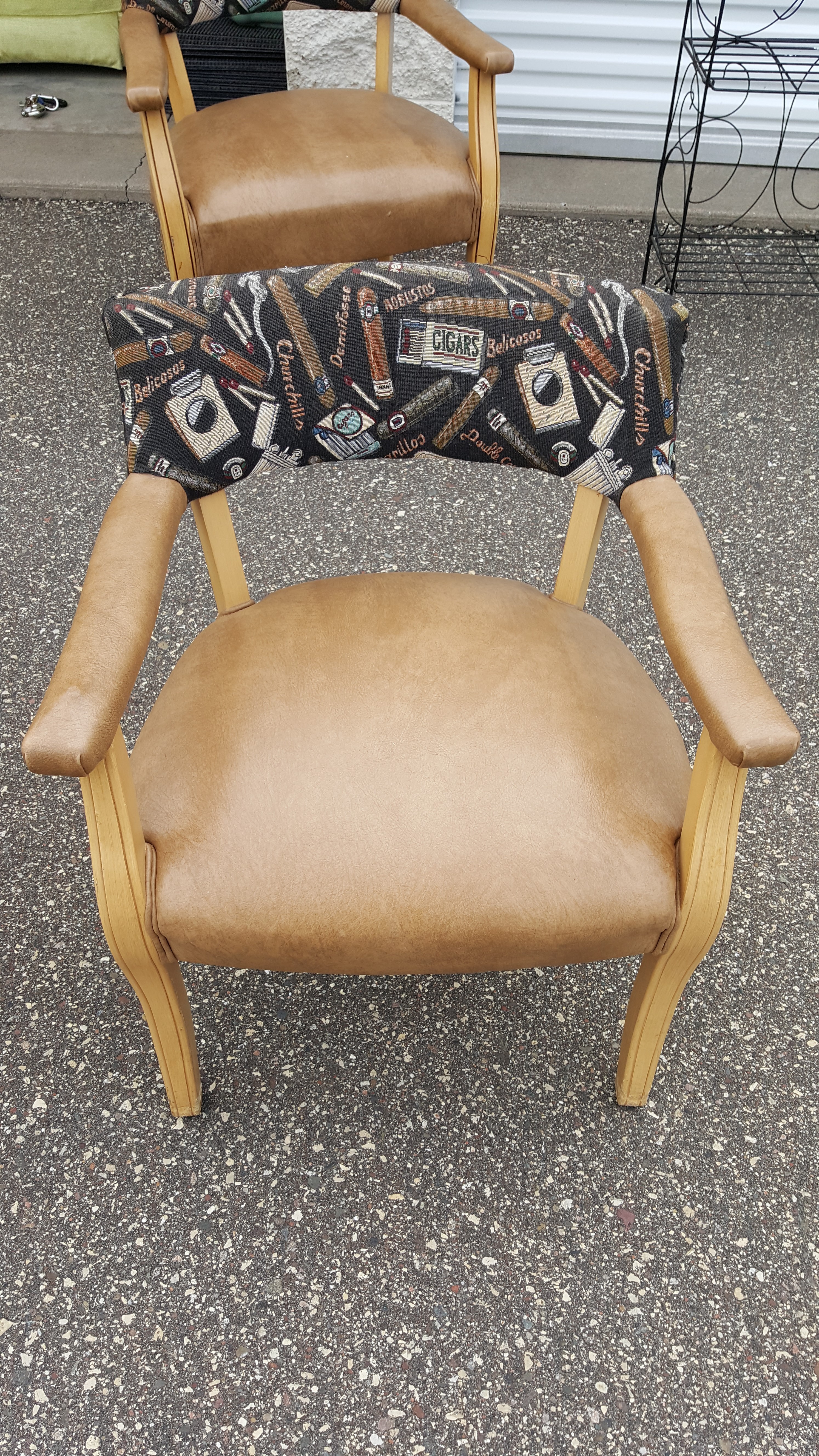 Set of four armed chairs