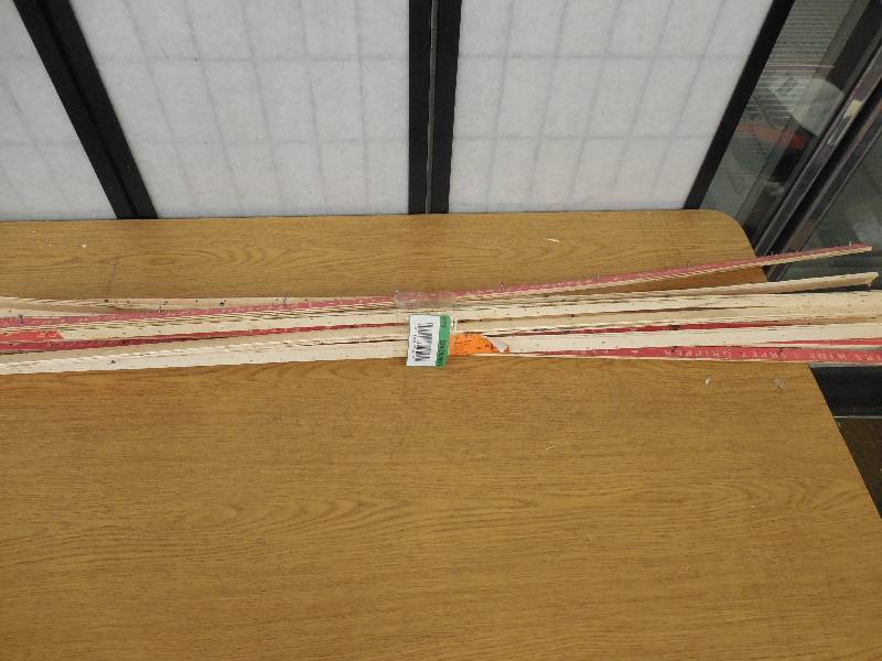 lot 38 image: (12)Poplar 78 in. Wide x 4 ft. Long Carpet Tack Strip for Wood or Concrete Subfloors