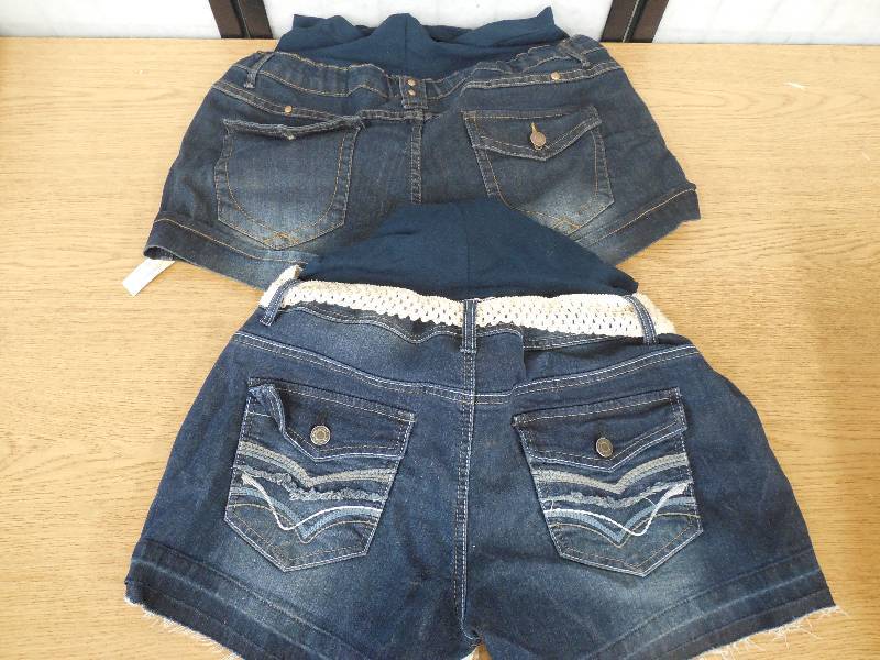 lot 45 image: NEW -(2) DENIM DIVA MATERNITY SHORTS - XL
