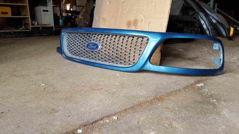 Ford F150 Grill