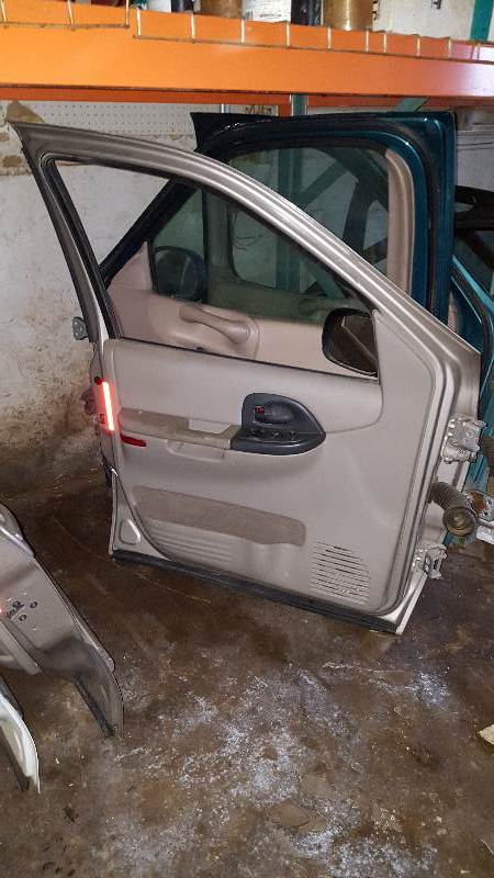 1997 - 2005 Oldsmobile Silhouette doors - Driver front and passenger front