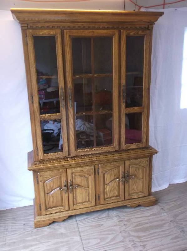 Buffet Hutch