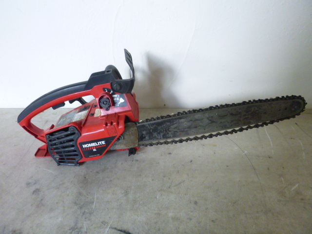 lot 12 image: Homelite Little Red XL Chainsaw