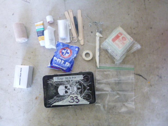 lot 62 image: 19 Toolbox