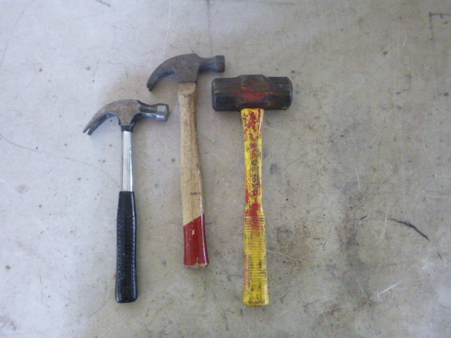 lot 81 image: Maul and 2 Hammers