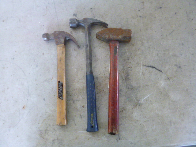 lot 82 image: Maul and 2 Hammers