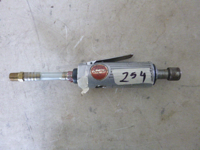 lot 98 image: Dayton Air Cut-Off Tool