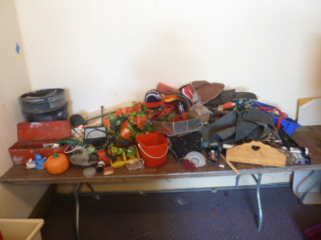 lot 127 image: Miscellaneous Items