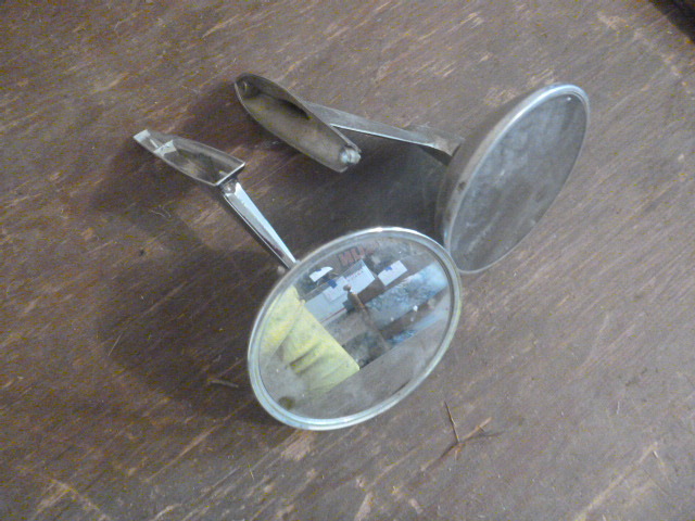 lot 202 image: 2 Vintage Car Mirrors
