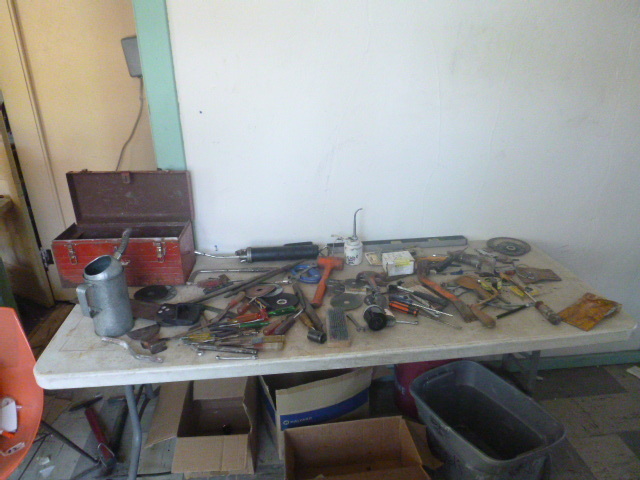 lot 210 image: Miscellaneous Tools